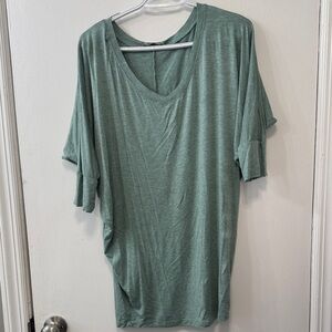 Market & Spruce Sage Green Short Sleeve Tee